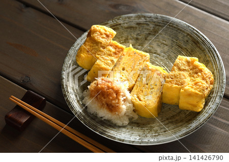 釜揚げしらす入り玉子焼き 釜揚げしらす入り玉子焼き 141426790