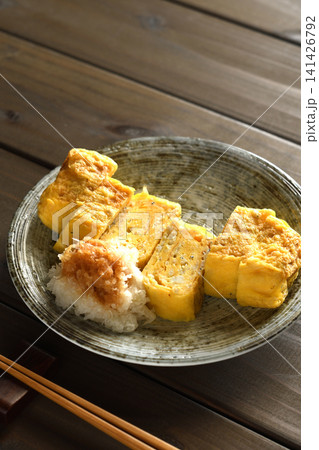 釜揚げしらす入り玉子焼き 釜揚げしらす入り玉子焼き 141426792
