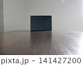 デスクとPC 141427200