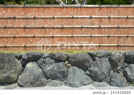 石垣と竹塀 石垣と竹塀 141429888