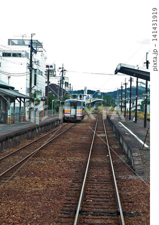 田舎のローカル線の線路 田舎のローカル線の線路 141431919