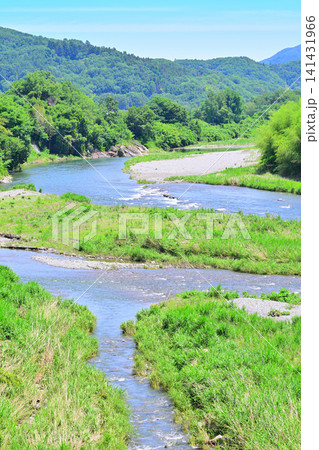 初夏の荒川 赤平川 合流地点 初夏の荒川 赤平川 合流地点 141431966
