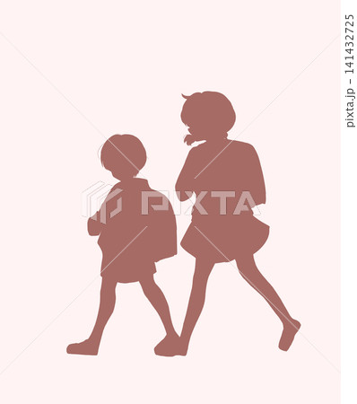 並んで歩く男女の児童 お姉さん シルエット 並んで歩く男女の児童 お姉さん シルエット 141432725