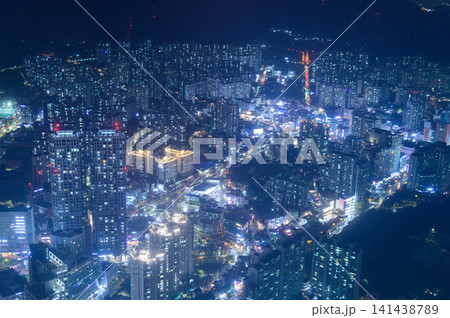 韓国釜山のとても美しい都会夜景 韓国釜山のとても美しい都会夜景 141438789