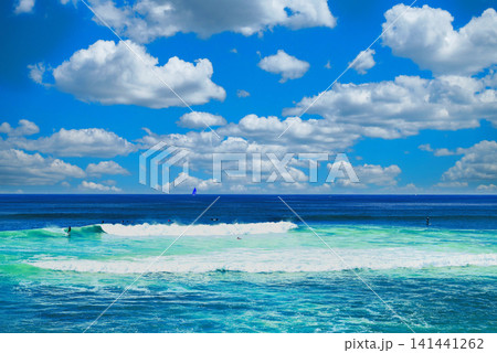 湘南海岸 七里ヶ浜海岸から相模湾 湘南海岸 七里ヶ浜海岸から相模湾 141441262