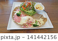 チーズとベーコンのガレット 141442156