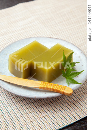 抹茶の水羊羹 抹茶の水羊羹 141444045
