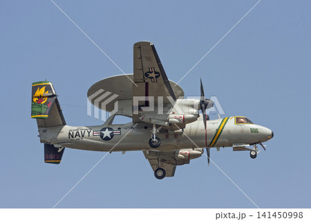 アメリカ海軍・グラマン・E-2C ホークアイ(CAG機) アメリカ海軍・グラマン・E-2C ホークアイ(CAG機) 141450998