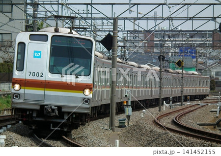 秋津~所沢を走行する 東京メトロ7000系 7102F 秋津~所沢を走行する 東京メトロ7000系 7102F 141452155