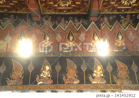 The magnificent and invaluable murals in Wat Suwan Dara Ram Ratchaworawihan ,Thailand. 141452912