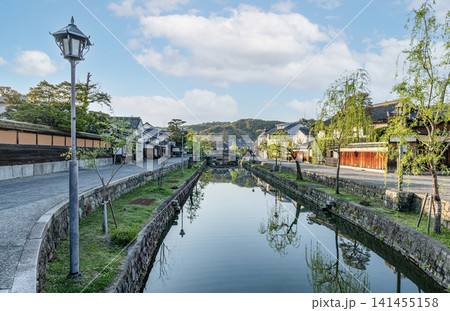 岡山県倉敷市 岡山の人気観光スポット 晴天の倉敷美観地区の街並み 岡山県倉敷市 岡山の人気観光スポット 晴天の倉敷美観地区の街並み 141455158