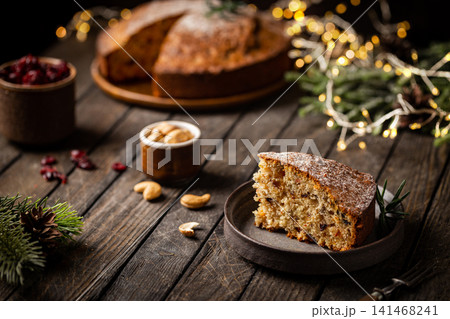 Traditional Christmas cake Traditional Christmas cake 141468241
