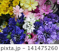 カラフルな造花の花束 141475260