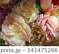 カラフルな造花の花束 141475266