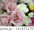 カラフルな造花の花束 141475270