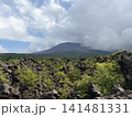 曇り空の山々 141481331