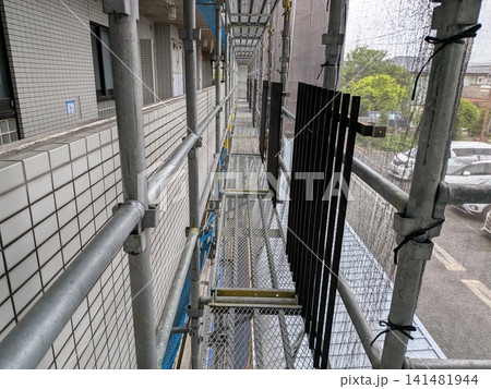 外壁工事の足場 外壁工事の足場 141481944