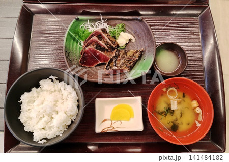 藁焼き鰹のたたき定食 藁焼き鰹のたたき定食 141484182