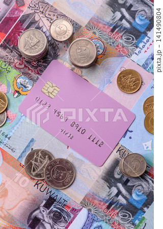 A credit card for contactless cashless payments via a terminal or online. A credit card A credit card for contactless cashless payments via a terminal or online. A credit card 141490804