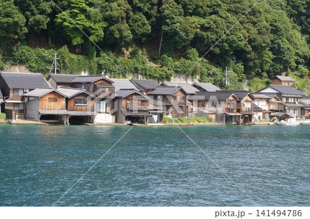 舟屋の並ぶ風景 舟屋の並ぶ風景 141494786