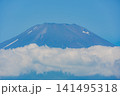 夏の富士山山頂 141495318