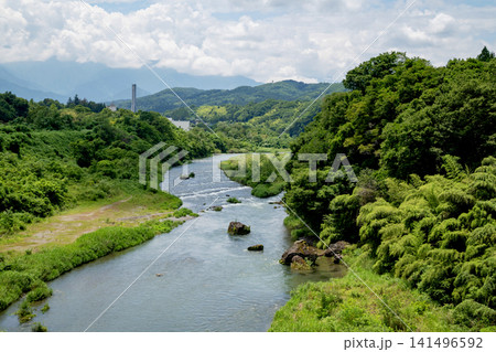 荒川と奥秩父の山並み 荒川と奥秩父の山並み 141496592