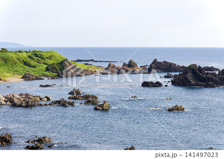 夏の佐渡の海の風景 夏の佐渡の海の風景 141497023