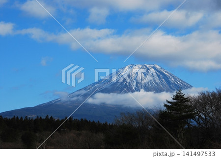 静岡県 富士宮、からの「富士山」 141497533