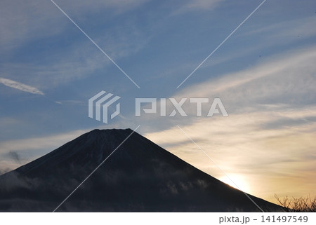 静岡県朝霧高 「富士山」からの陽の出、Am7.40 静岡県朝霧高 「富士山」からの陽の出、Am7.40 141497549
