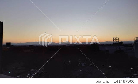 夕暮れ 夕暮れ 141497900