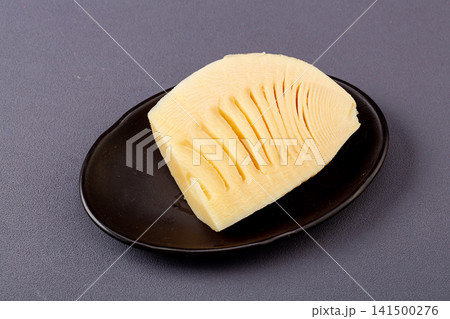whole boiled winter bamboo shoot fresh vegetable cooking ingredient 141500276
