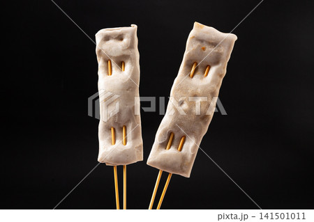 raw Sweet Potato Starch Skewers with Pork Filling Ingredient raw Sweet Potato Starch Skewers with Pork Filling Ingredient 141501011