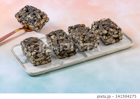traditional Five Black Grains Sachima Black Sesame Crispy Cake traditional Five Black Grains Sachima Black Sesame Crispy Cake 141504275