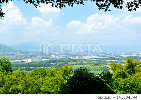 国宝・石清水八幡宮 男山展望台 国宝・石清水八幡宮 男山展望台 141504544