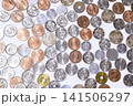 日本円の硬貨の背景素材 141506297