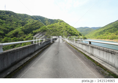 香川県東かがわ市 千足ダム 香川県東かがわ市 千足ダム 141514065