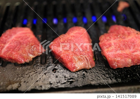 黒毛和牛上カルビ焼肉A5 黒毛和牛上カルビ焼肉A5 141517089