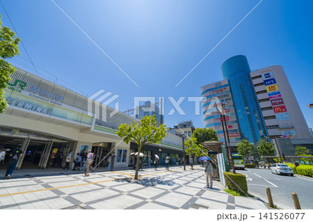 東京・錦糸町駅北口の街並みと駅前広場 東京・錦糸町駅北口の街並みと駅前広場 141526077