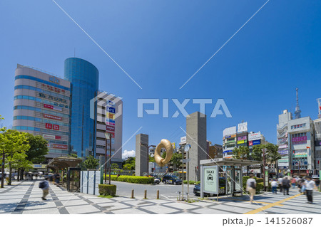 東京・錦糸町駅北口の街並みと駅前広場 東京・錦糸町駅北口の街並みと駅前広場 141526087