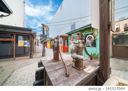 「青森県」八戸屋台村・みろく横丁の昼風景 八戸市 「青森県」八戸屋台村・みろく横丁の昼風景 八戸市 141527084