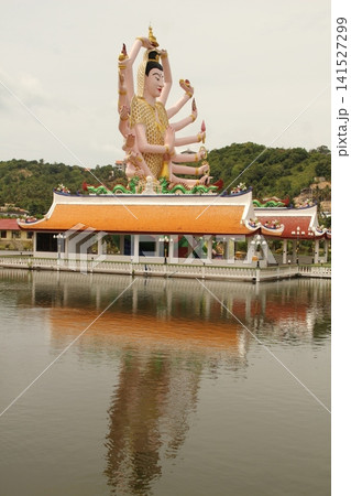 Detail of a temple in Koh Samui, Thailand 141527299