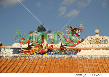 Detail of a temple in Koh Samui, Thailand Detail of a temple in Koh Samui, Thailand 141527302