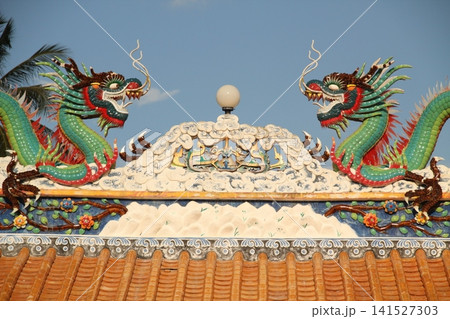 Detail of a temple in Koh Samui, Thailand 141527303