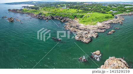 空撮「青森県」海から臨む種差海岸の風景 八戸市 空撮「青森県」海から臨む種差海岸の風景 八戸市 141529159