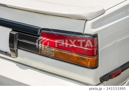 古い車のテールライト Taillights of old cars, classic cars 古い車のテールライト Taillights of old cars, classic cars 141531995