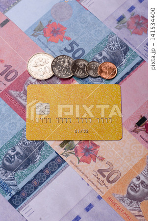 A credit card for contactless cashless payments via a terminal or online. A credit card A credit card for contactless cashless payments via a terminal or online. A credit card 141534400