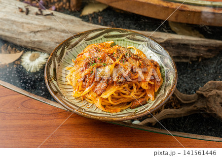 じっくり煮込んだお肉のラグーパスタ じっくり煮込んだお肉のラグーパスタ 141561446
