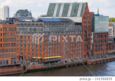Hamburg city and the elbe river in Germany Hamburg city and the elbe river in Germany 141568859