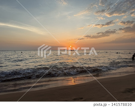 フーコック島の夕焼けと海 ベトナム絶景リゾート風景 フーコック島の夕焼けと海 ベトナム絶景リゾート風景 141578810