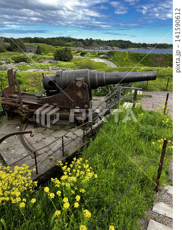 Cannon and Fortifications of Suomenlinna (Sveaborg), Finland. Cannon and Fortifications of Suomenlinna (Sveaborg), Finland. 141590612